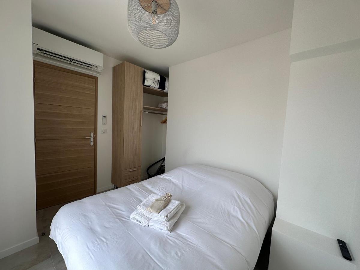Superbe T2 En Dernier Etage Apartment อองทีบส์ ภายนอก รูปภาพ
